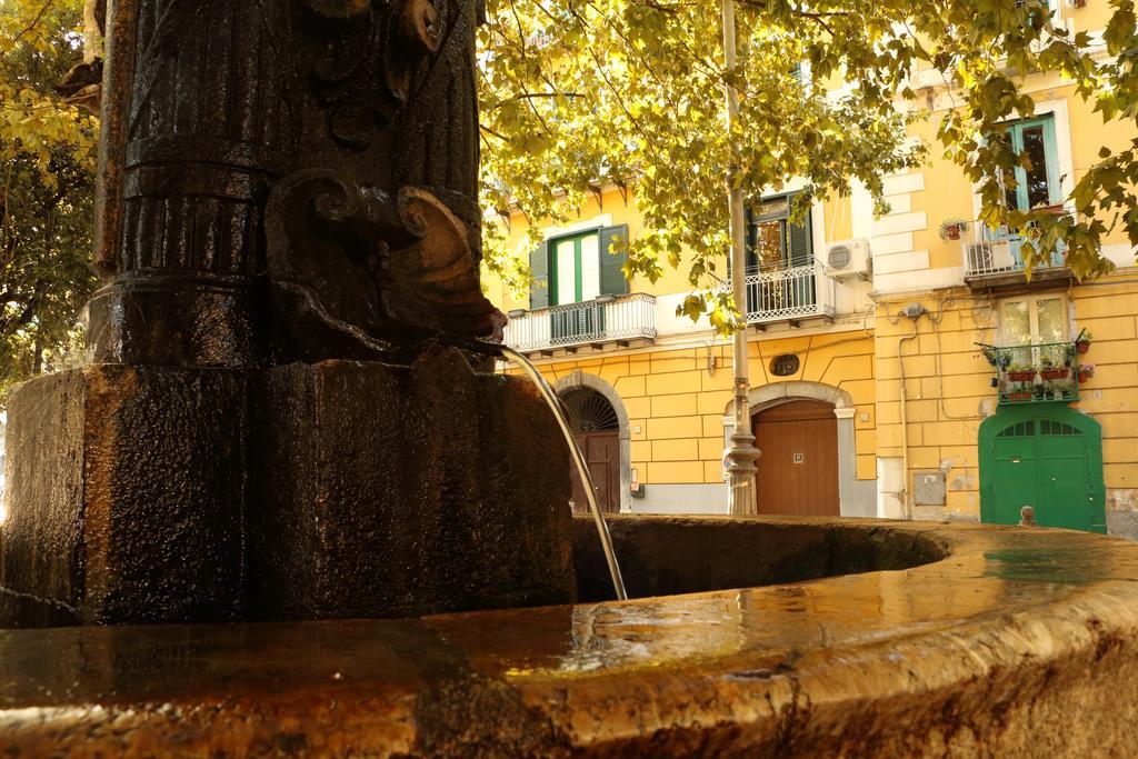 Appartamento Piazza Alario Salerno Esterno foto